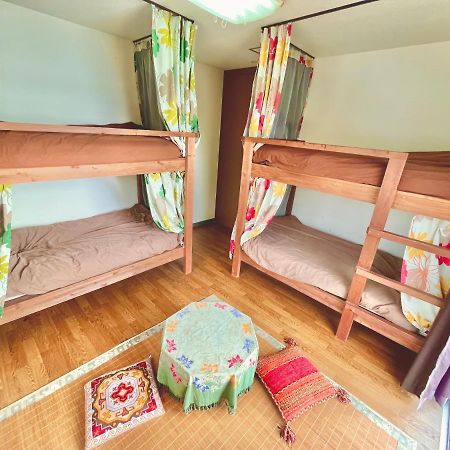 Guest House Waraemon Наго Экстерьер фото